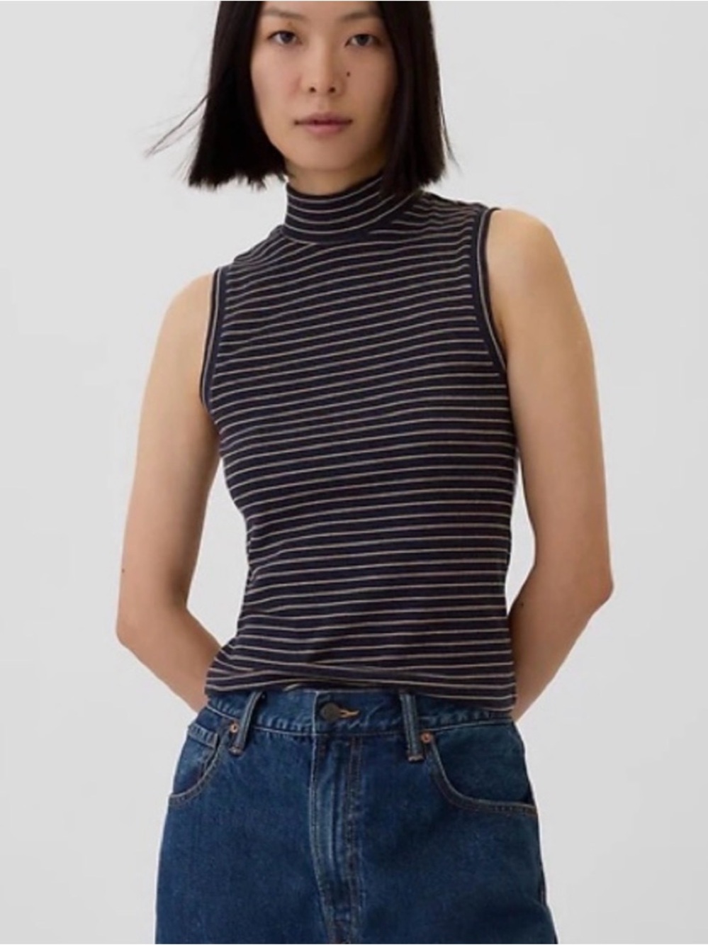 GAP Navy and Beige Ribbed Cotton Striped Sleeveless Mock Neck Tank Top M